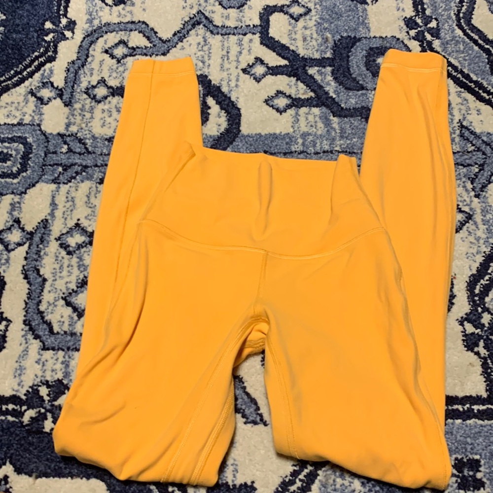 Buttery, soft size 0 double align Lululemon leggings